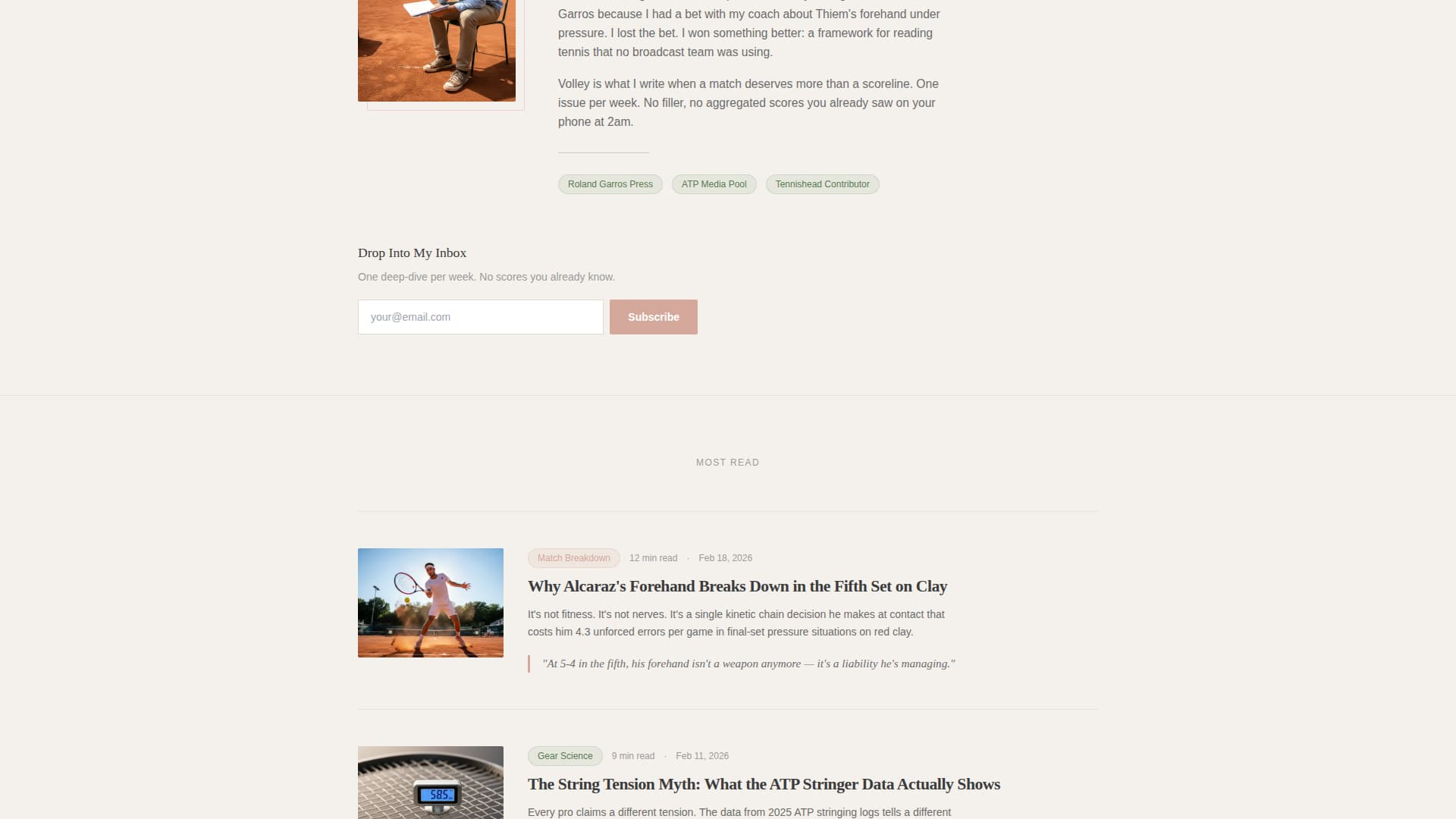 Sports Blog Reviews & Social Proof Website Template